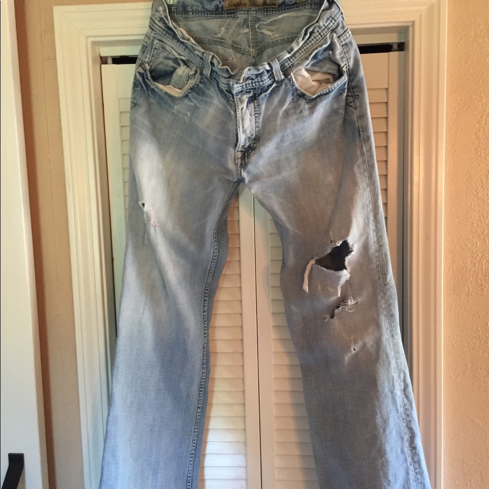BKE Justin Faded Distressed Jeans Size 32.